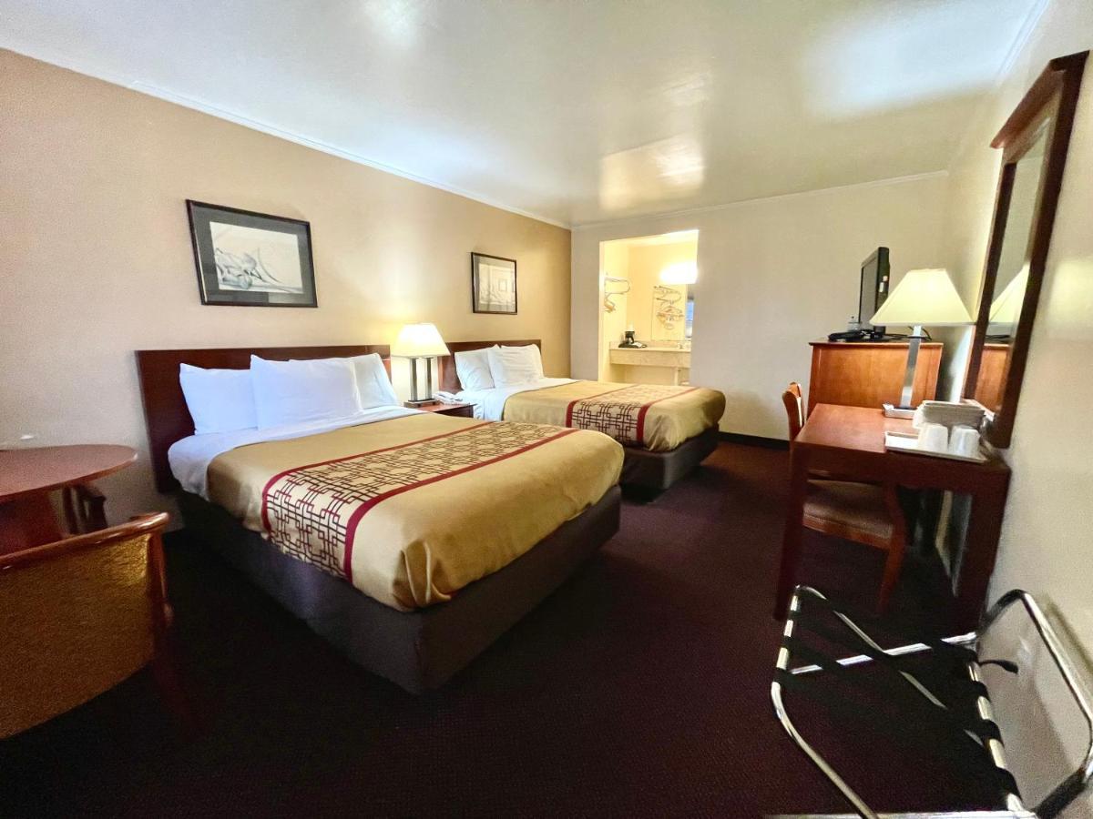 Passport Inn Somers Point - ซอเมอร์สพอยต์ ภายนอก รูปภาพ