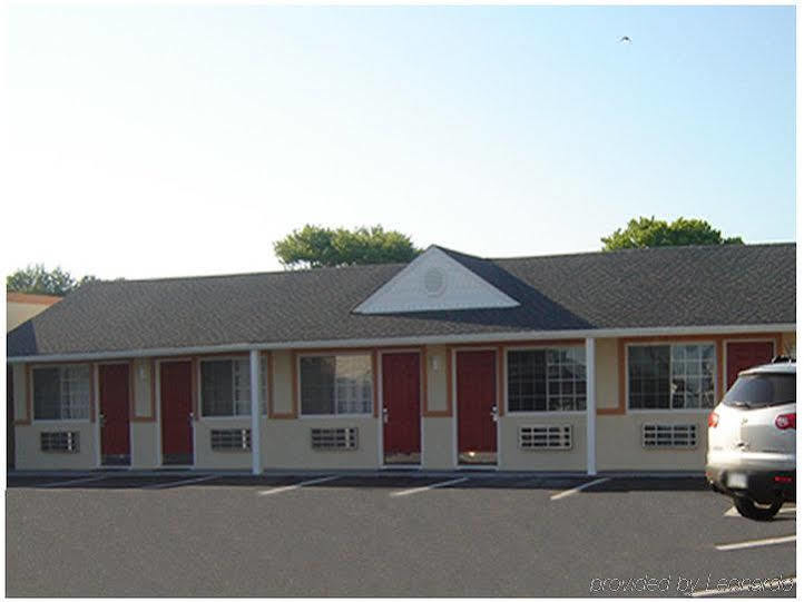Passport Inn Somers Point - ซอเมอร์สพอยต์ ภายนอก รูปภาพ